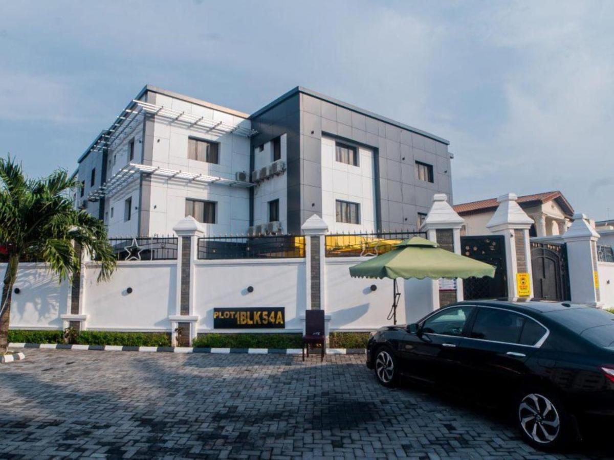 Pasadena Suites Леки Екстериор снимка