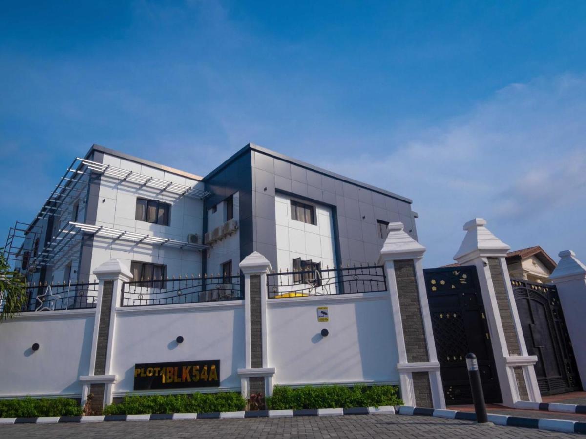 Pasadena Suites Леки Екстериор снимка