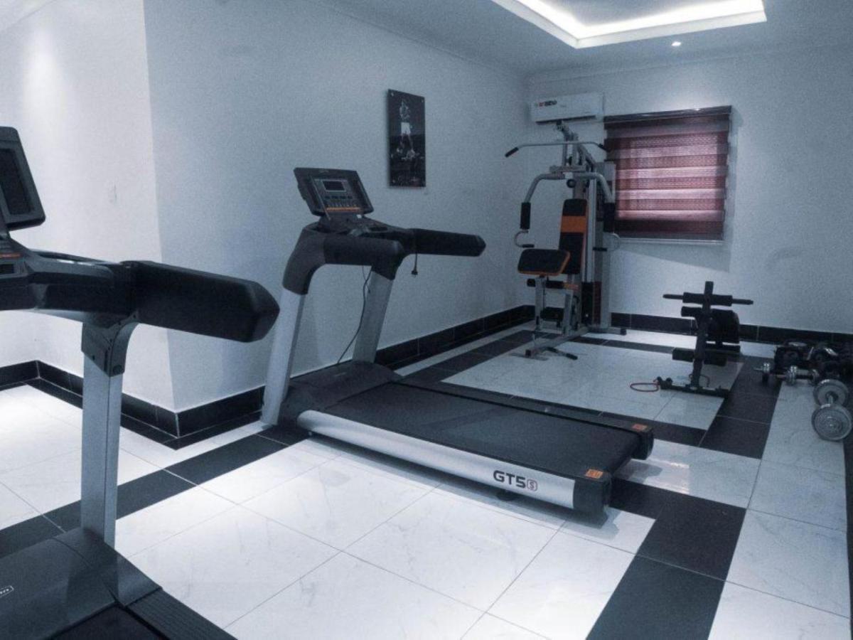 Pasadena Suites Леки Екстериор снимка