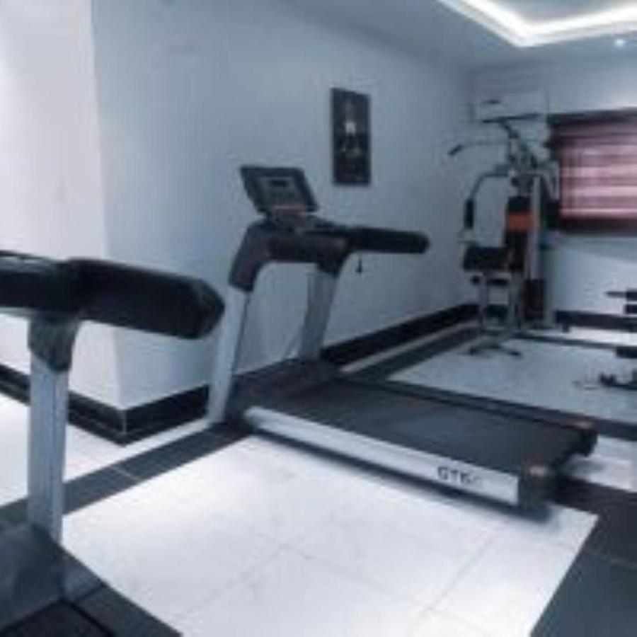 Pasadena Suites Леки Екстериор снимка